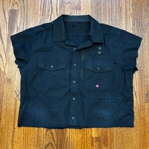 Custom made Destressed Cropped cargo tee